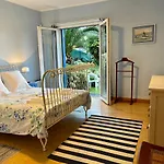 Casa Varanda Do Mar Holiday home *